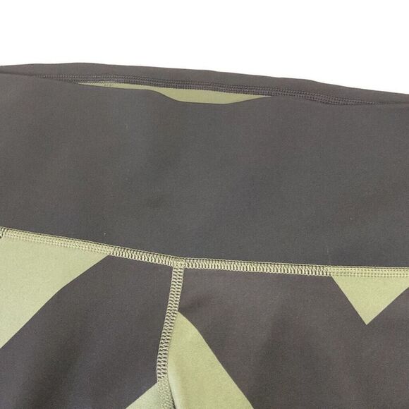 Adidas Mid Rise Cropped Leggings Womens Large 14/16 Army Green & Black - Picture 4 of 8